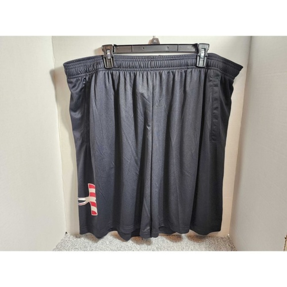 Under Armour UA Freedom Athletic Shorts Men's Medium Black Loose NEW 1359349-001